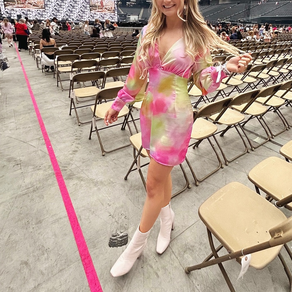 TAYLOR SWIFT ERAS TOUR DRESS